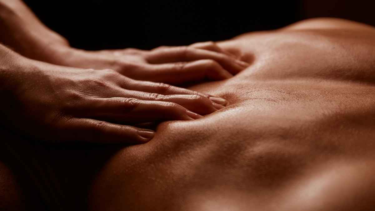 Nuru & Body to Body Massage Bakırköy: Hotel Outcall Services